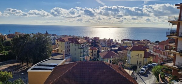 appartamento in vendita a Varazze