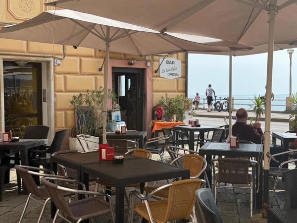 negozio in vendita a Varazze