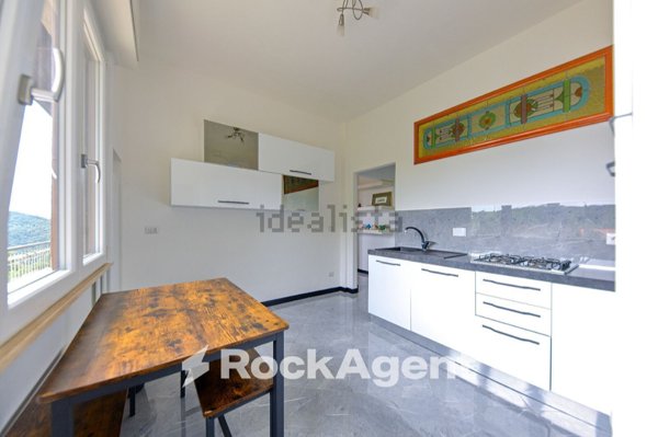 appartamento in vendita a Varazze in zona Faje