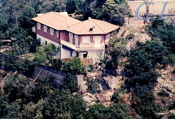 casa indipendente in vendita a Varazze in zona Casanova