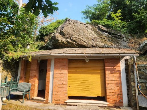 casale in vendita a Varazze in zona Pero