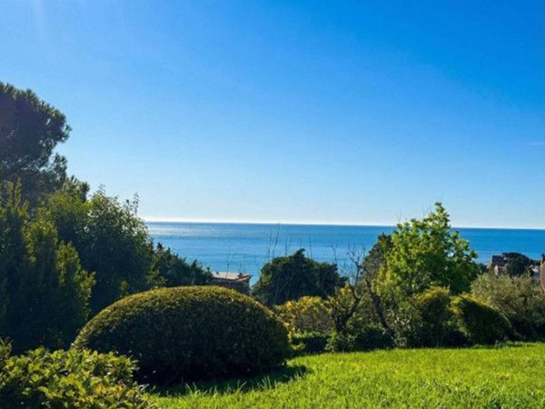 appartamento in vendita a Varazze