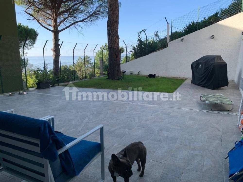 appartamento in vendita a Varazze