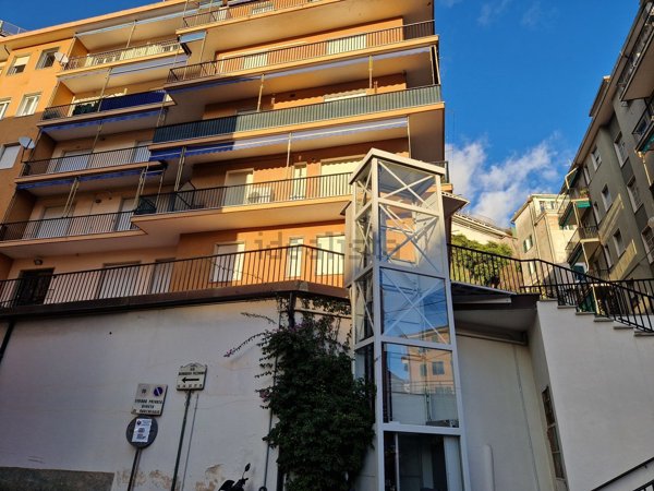 appartamento in vendita a Varazze