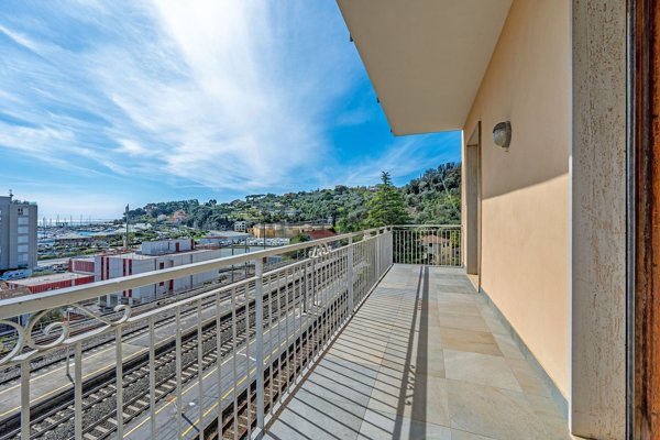 appartamento in vendita a Varazze