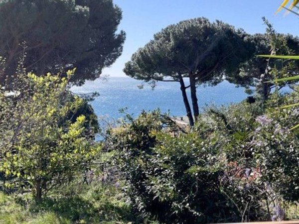 appartamento in vendita a Varazze