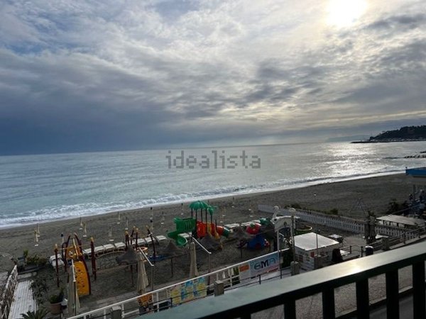 appartamento in vendita a Varazze