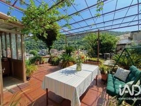 casa indipendente in vendita a Varazze