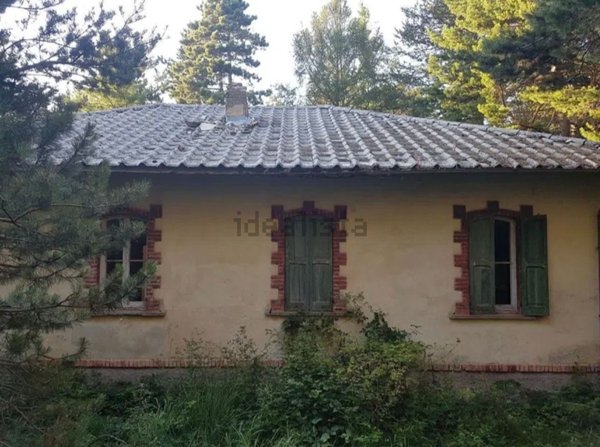 quadrivano in vendita a Varazze