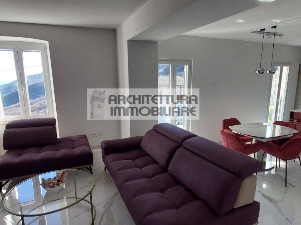 appartamento in vendita a Varazze