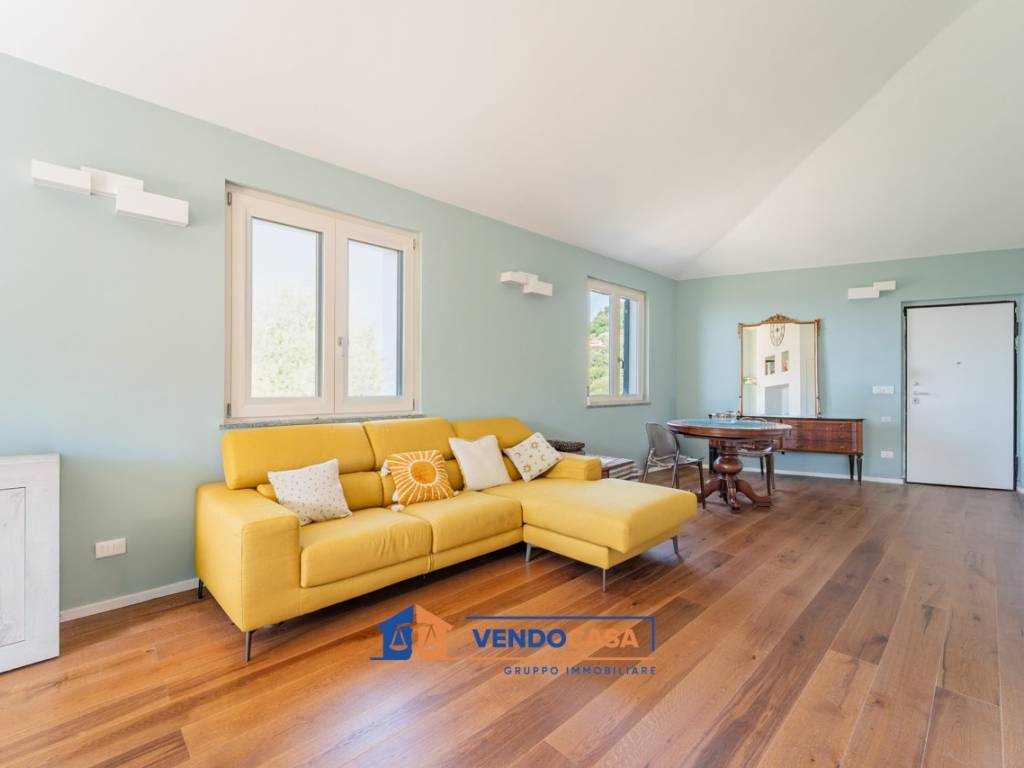 appartamento in vendita a Varazze in zona Casanova