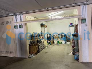 locale di sgombero in vendita a Varazze