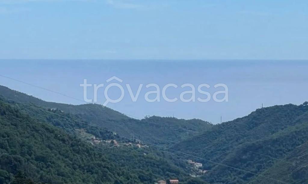 appartamento in vendita a Varazze in zona Alpicella