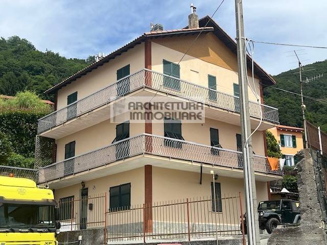 casa indipendente in vendita a Varazze in zona Alpicella