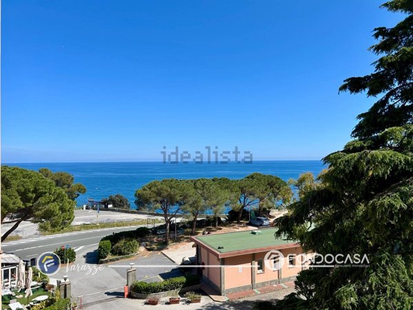 appartamento in vendita a Varazze
