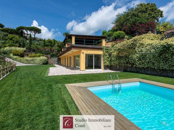 casa indipendente in vendita a Varazze