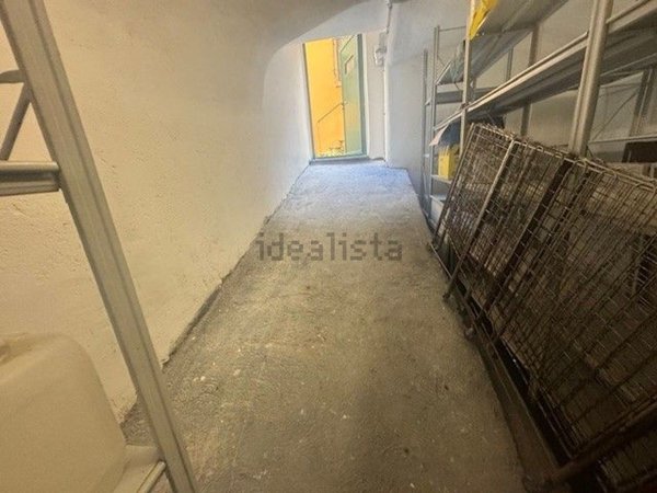 locale di sgombero in vendita a Varazze
