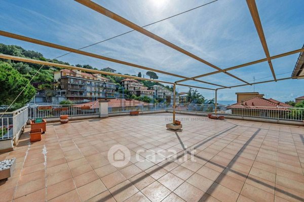 appartamento in vendita a Varazze in zona Cantalupo