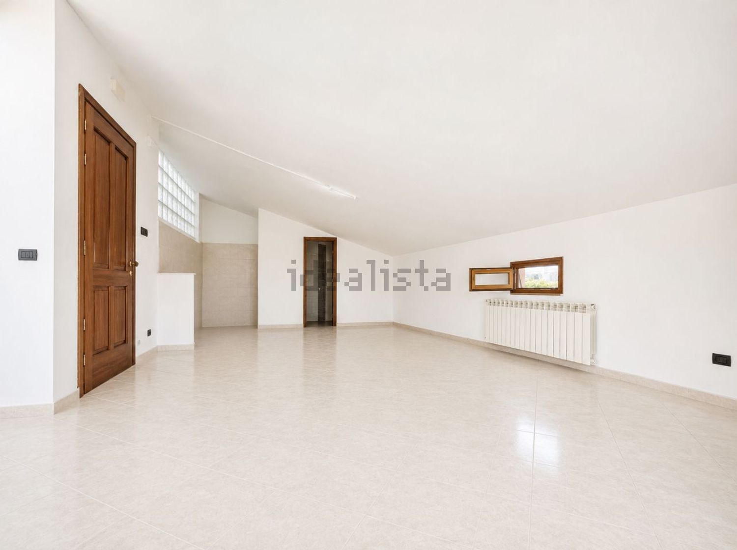 appartamento in vendita a Varazze in zona Pero
