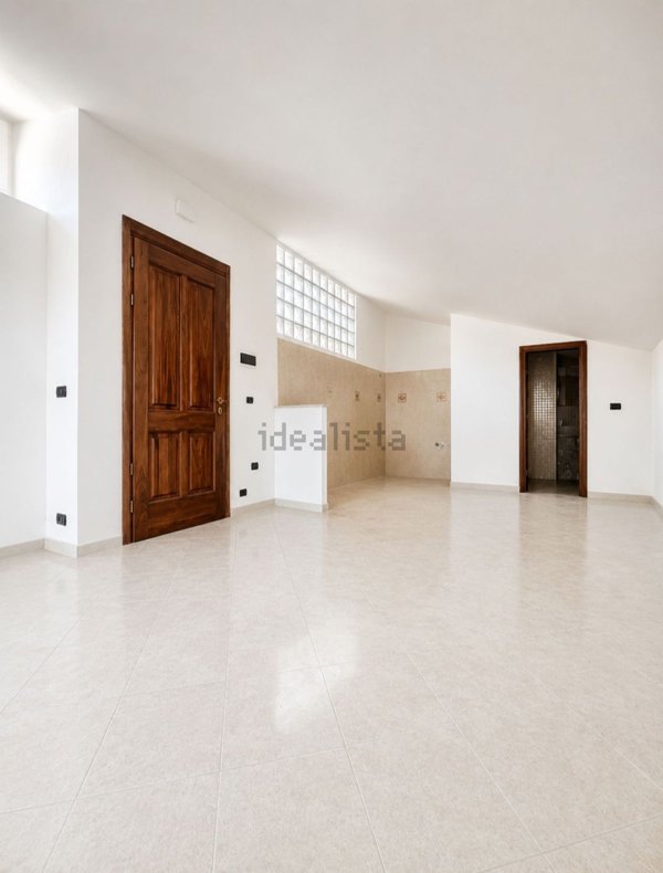 appartamento in vendita a Varazze in zona Pero