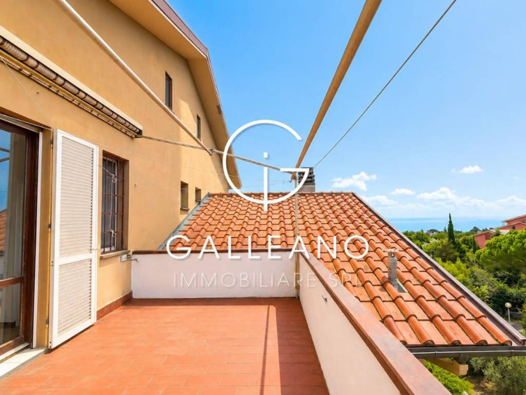 appartamento in vendita a Varazze
