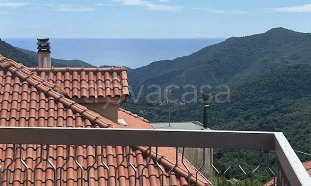 casa indipendente in vendita a Varazze in zona Alpicella