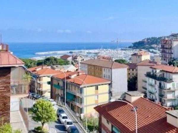 appartamento in vendita a Varazze