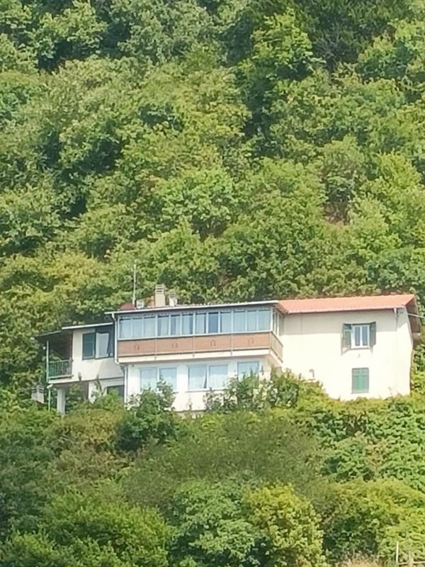 casa indipendente in vendita a Varazze in zona Alpicella