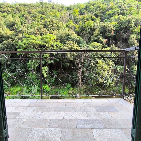 casa semindipendente in vendita a Varazze in zona Casanova