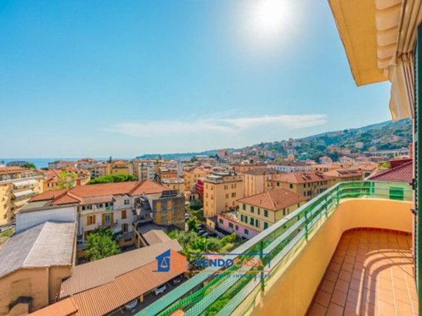 appartamento in vendita a Varazze in zona Cantalupo