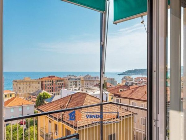 appartamento in vendita a Varazze in zona Cantalupo