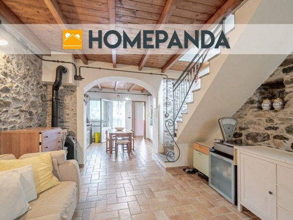 casa indipendente in vendita a Varazze in zona Castagnabuona