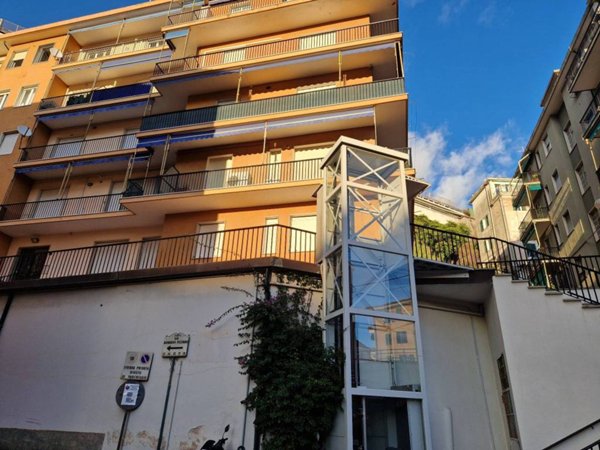 appartamento in vendita a Varazze in zona Cantalupo