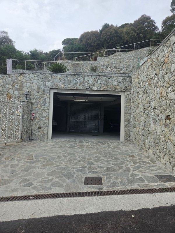 box auto in vendita a Varazze