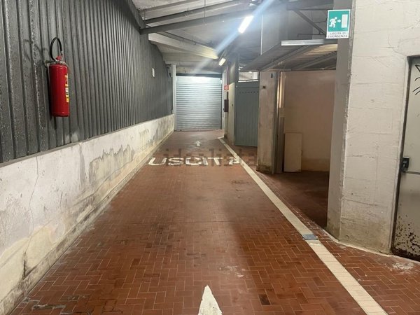box auto in vendita a Varazze in zona Cantalupo