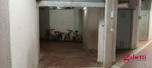 box auto in vendita a Varazze in zona Cantalupo