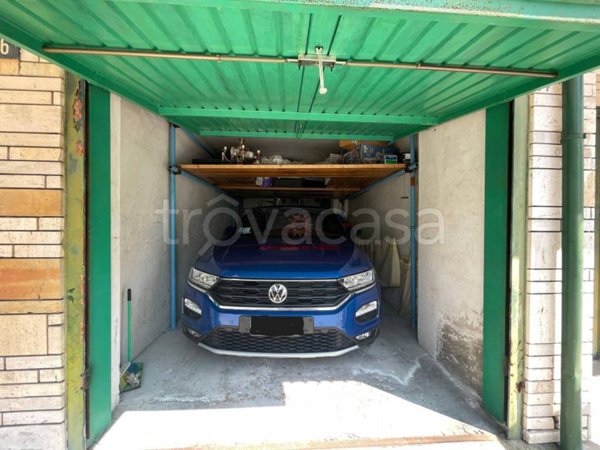 box auto in vendita a Varazze
