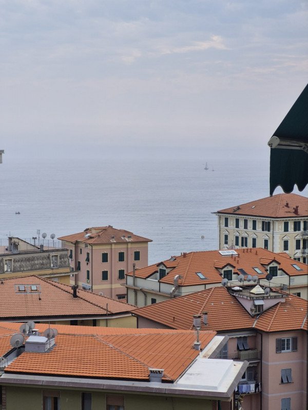 appartamento in vendita a Varazze in zona Cantalupo