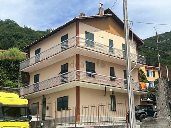 casa indipendente in vendita a Varazze in zona Alpicella
