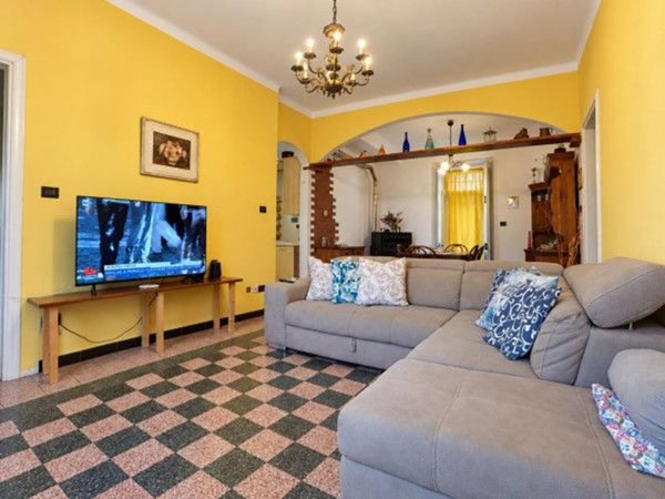 appartamento in vendita a Varazze in zona Casanova