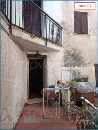 appartamento in vendita a Vendone in zona Leuso