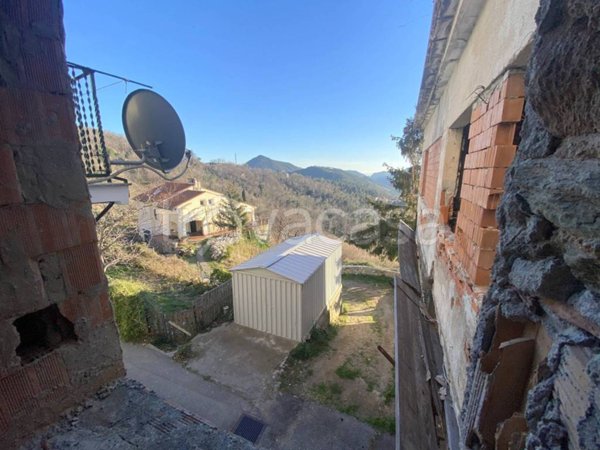 appartamento in vendita a Vezzi Portio in zona San Giorgio