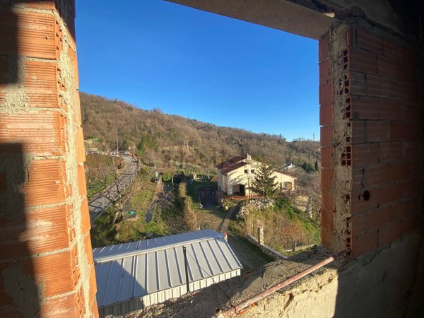 appartamento in vendita a Vezzi Portio in zona San Giorgio