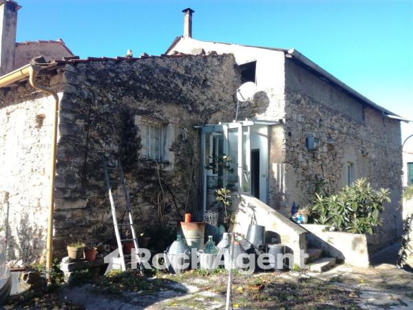 casa indipendente in vendita a Vezzi Portio