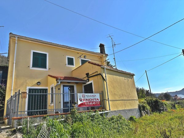 casa indipendente in vendita a Vezzi Portio in zona San Filippo