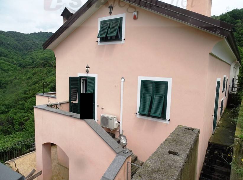 casa indipendente in vendita a Vezzi Portio