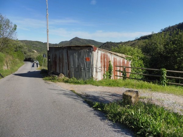 locale di sgombero in vendita a Vezzi Portio in zona San Filippo