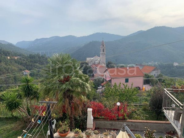 appartamento in vendita a Vezzi Portio in zona Portio