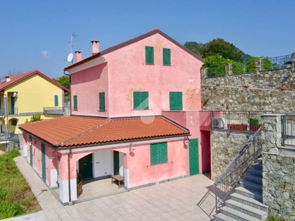 appartamento in vendita a Vezzi Portio in zona Portio