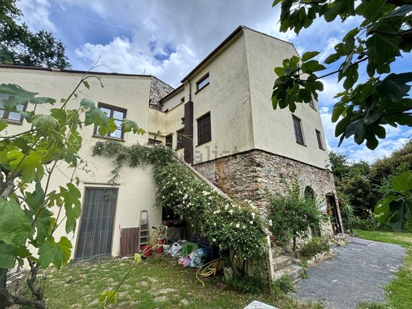 casa indipendente in vendita a Vezzi Portio